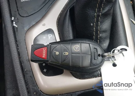 2015 Jeep Cherokee Latitude из США, поврежденный, VIN 1C4PJMCS6FW795514